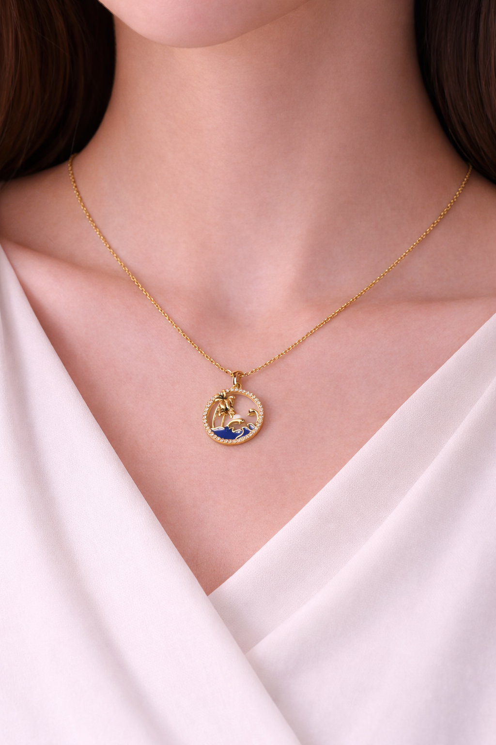 Ocean Palm Circle Pendant Necklace